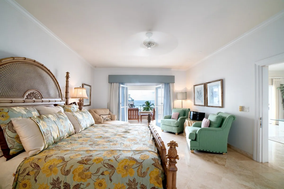 Schooner Bay Penthouse No.305, 5-bedroom apartment for rent in St Peter, Barbados - photograph 11
