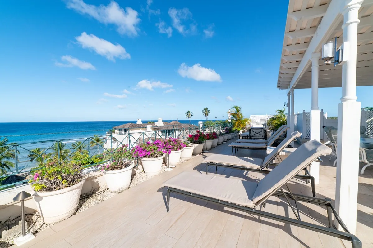 Schooner Bay Penthouse No.305, 5-bedroom apartment for rent in St Peter, Barbados - photograph 3
