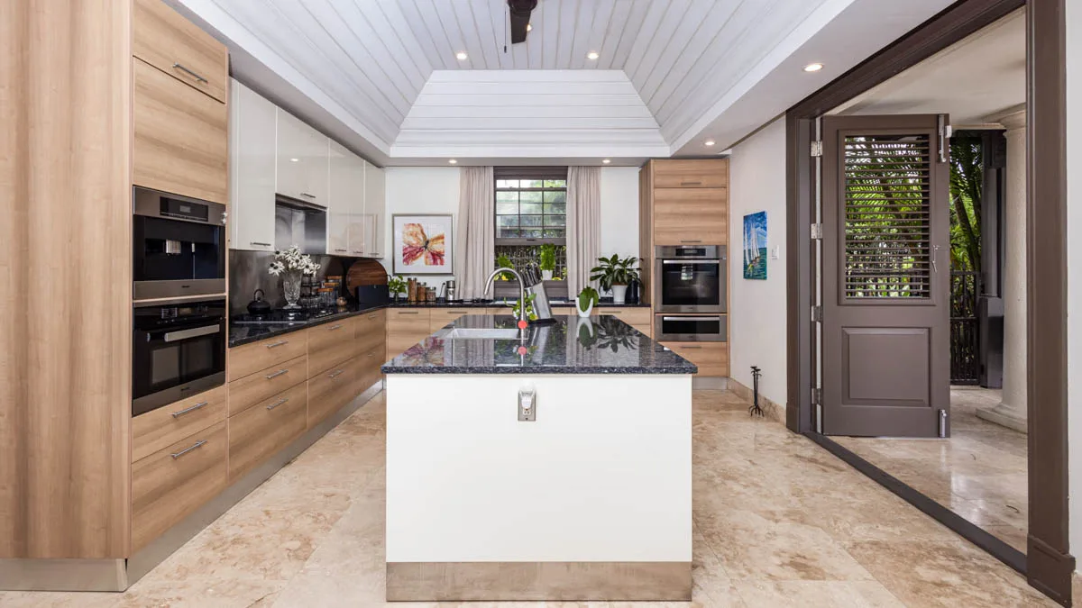 Moorehaven | Caribbean Luxury Villa, 5-bedroom villa for sale in St James, Barbados - photograph 9