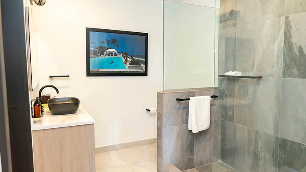 Villa Ocean 15 | Oceanfront Infinity Pool, 4-bedroom villa for sale in St Mary, Antigua & Barbuda - shower room