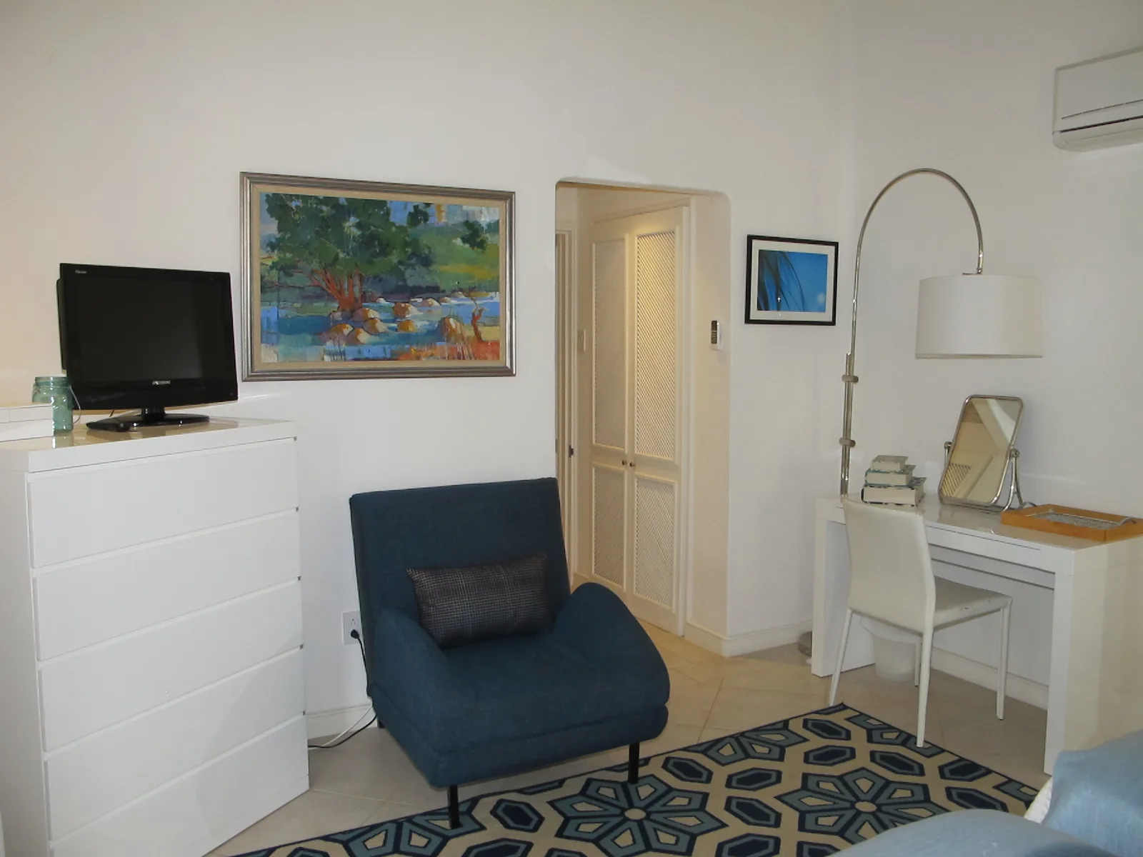 Port St. Charles No 366 - Lagoon Front Apartment, 3-bedroom apartment for rent in St Peter, Barbados - photograph 2