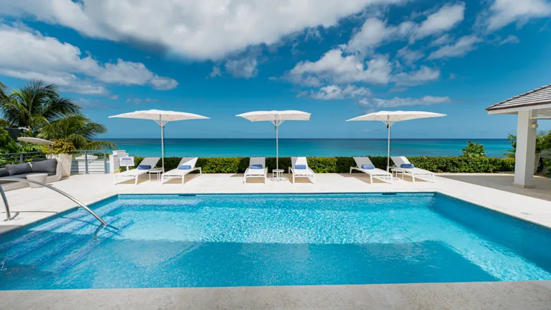 Blue Oyster | Elegant Beachfront Villa