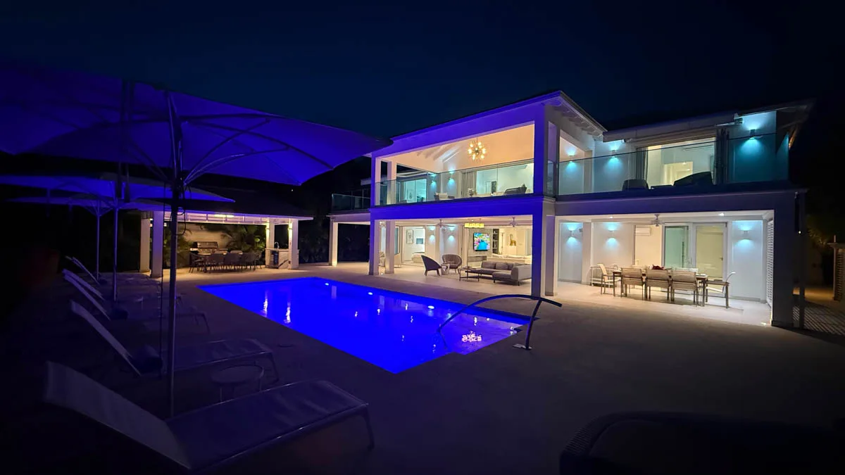 Blue Oyster | Elegant Beachfront Villa, 5-bedroom villa for sale in St James, Barbados - photograph 27