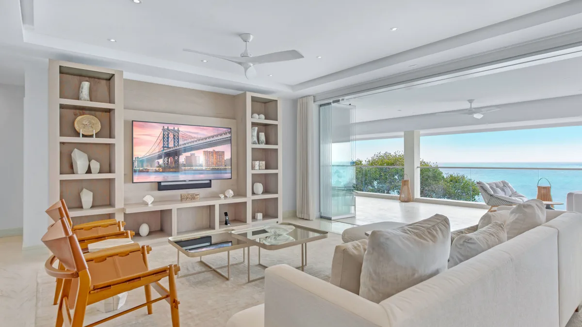 Portico 5 - 6 | Tigre del Mar - A Rare Dual-Residence, 6-bedroom apartment for sale in St James, Barbados - photograph 5