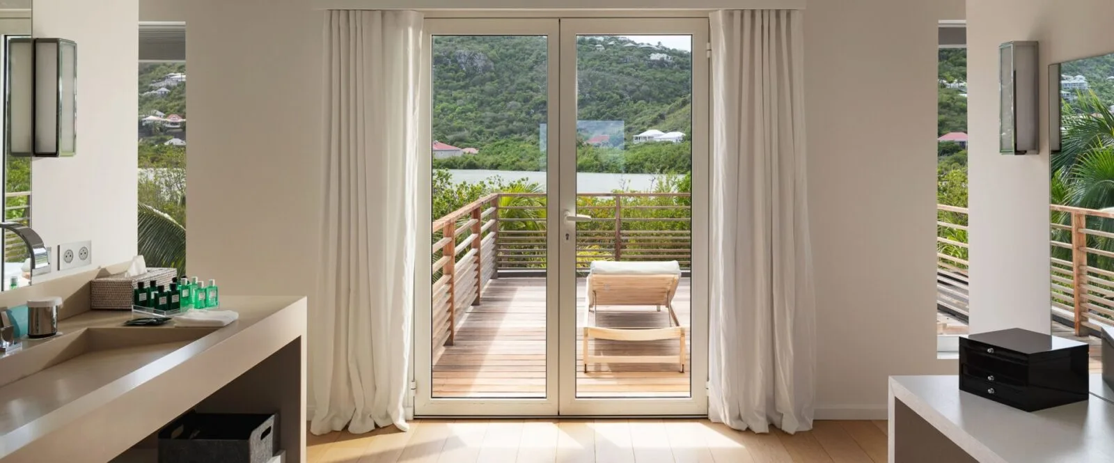 Aqua and Bleu - Grand Cul de Sac, villa for rent in St Barts - photograph 7