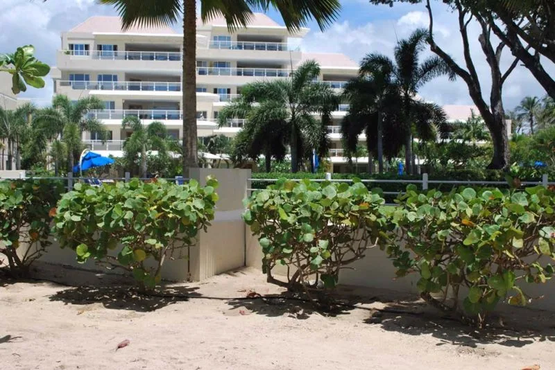 Palm Beach No.408, 2-bedroom villa for rent in Christ Church, Barbados - photograph 10