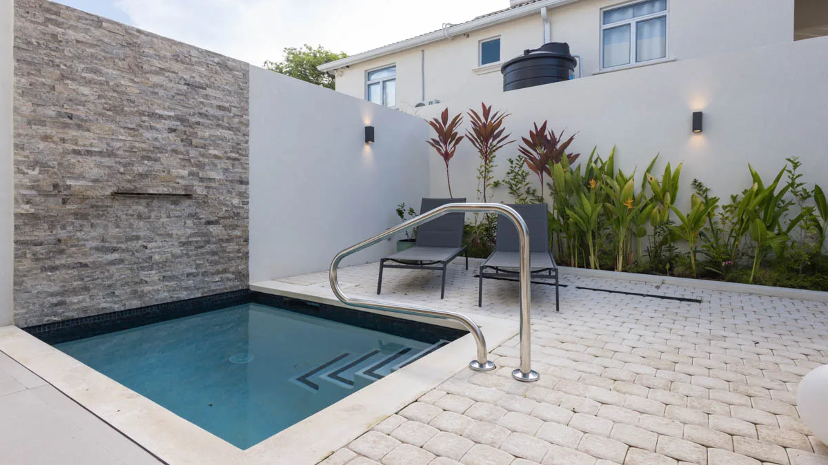 Sorrento 18 | Luxury Townhouse for Caribbean Vacation, 3-bedroom townhouse for rent in St James, Barbados - photograph 2