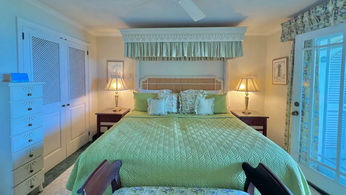 Reeds House 5 | Surf's Up - Luxury Beachfront Apartment, 2-bedroom apartment for sale in St James, Barbados - photograph 9