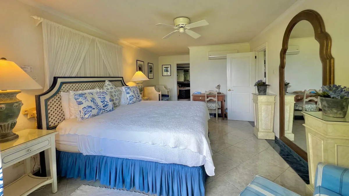 Reeds House 5 | Surf's Up - Luxury Beachfront Apartment, 2-bedroom apartment for sale in St James, Barbados - photograph 11