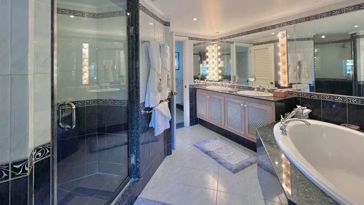 Reeds House 5 | Surf's Up - Luxury Beachfront Apartment, 2-bedroom apartment for sale in St James, Barbados - photograph 14