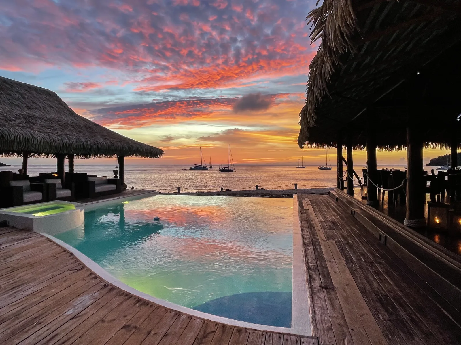 Tobago Cays - Island Retreat with Flights, property for rent in The Grenadines, St Vincent & The Grenadines - photograph 2