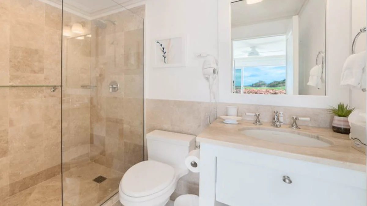 Royal Westmoreland I Sugar Cane Mews 1 - Golf Course Villa with Private Pool, 4-bedroom townhouse for sale in St James, Barbados - photograph 16