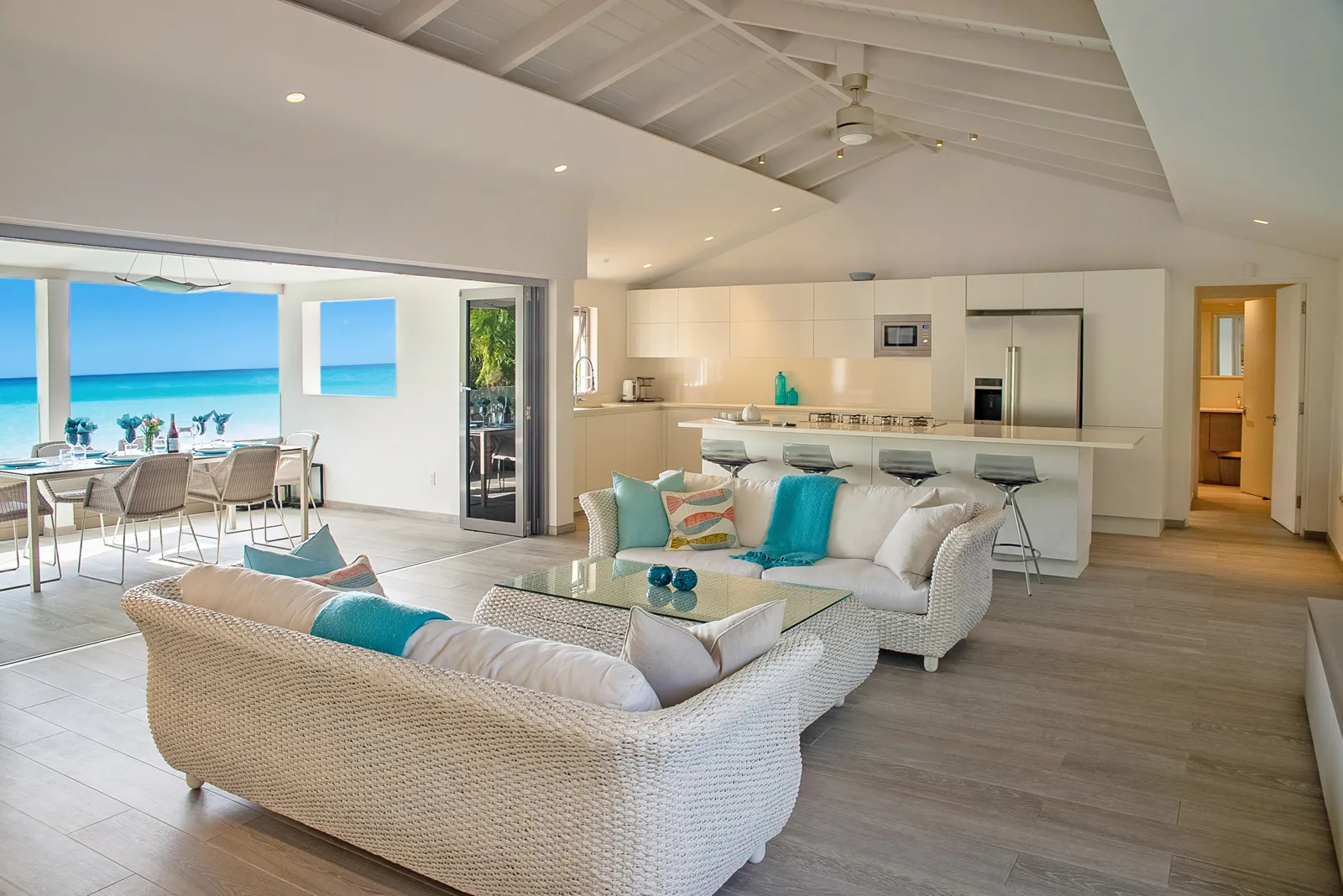 Portobello Villa - Batts Rock, 5-bedroom villa for rent in St James, Barbados - photograph 5