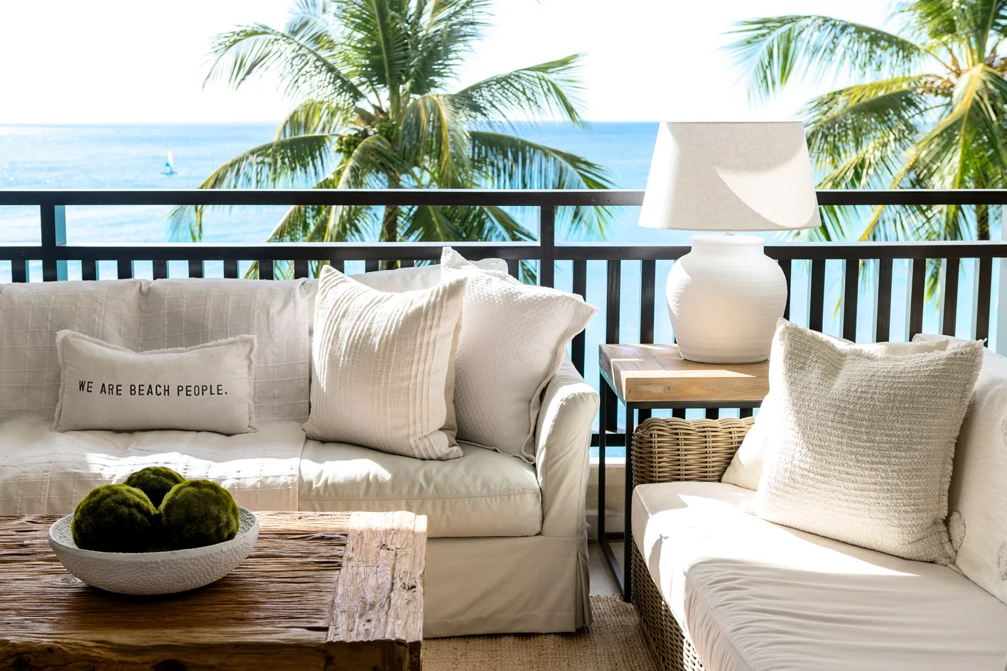 Coral Cove 12 | Elegant Beachfront Apartment, 3-bedroom apartment for sale in St James, Barbados - photograph 5