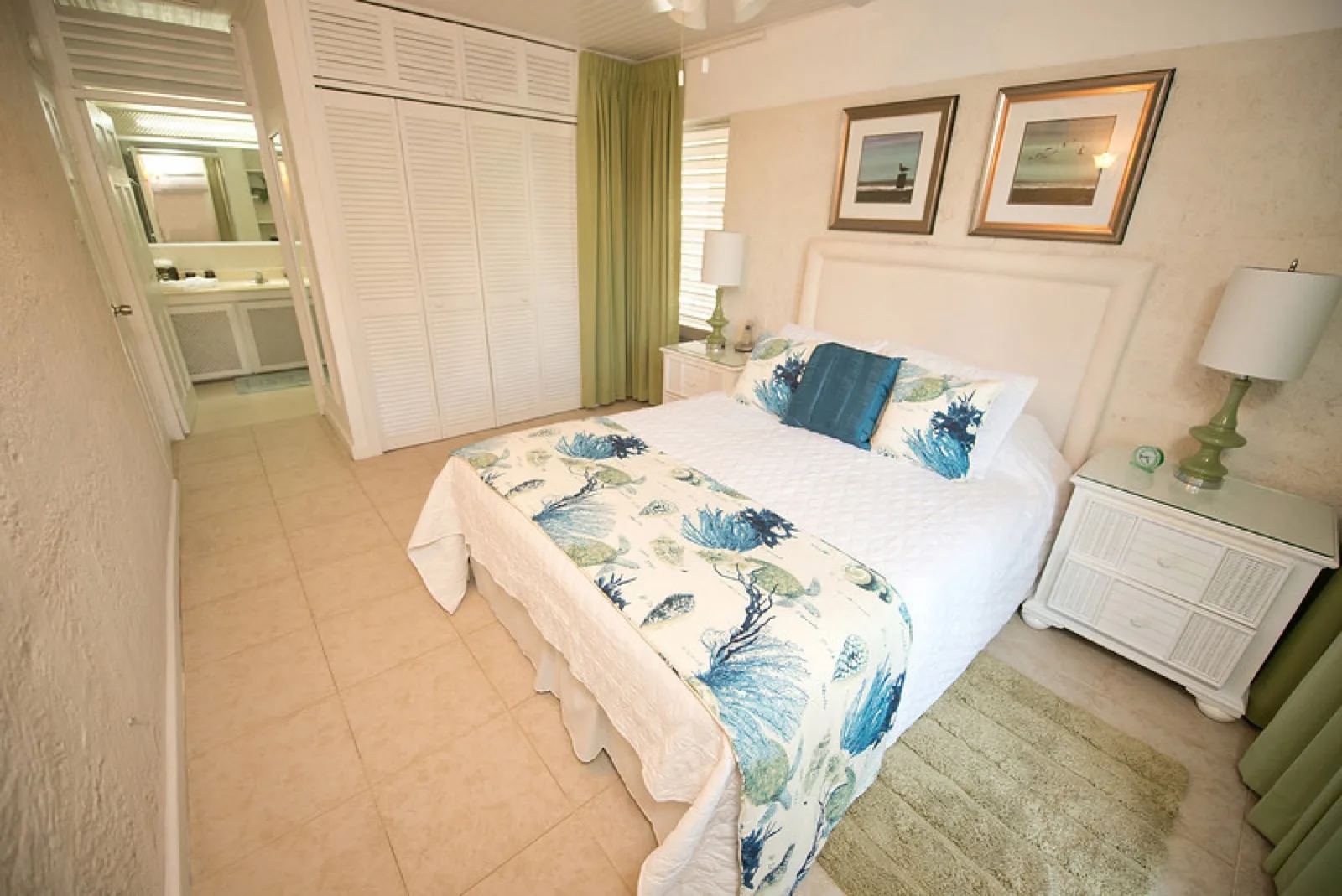 Bora Bora Upper - Paynes Bay, 2-bedroom apartment for rent in St James, Barbados - photograph 8