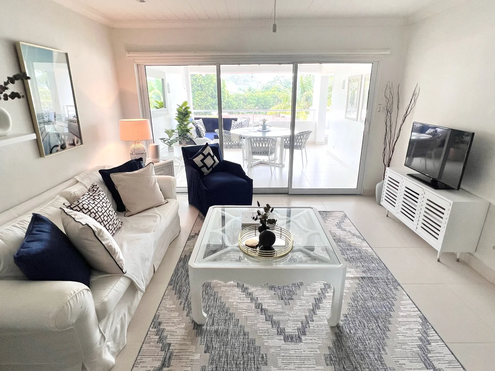Always Summer - Glitter Bay 302, apartment for rent in St James, Barbados - photograph 3