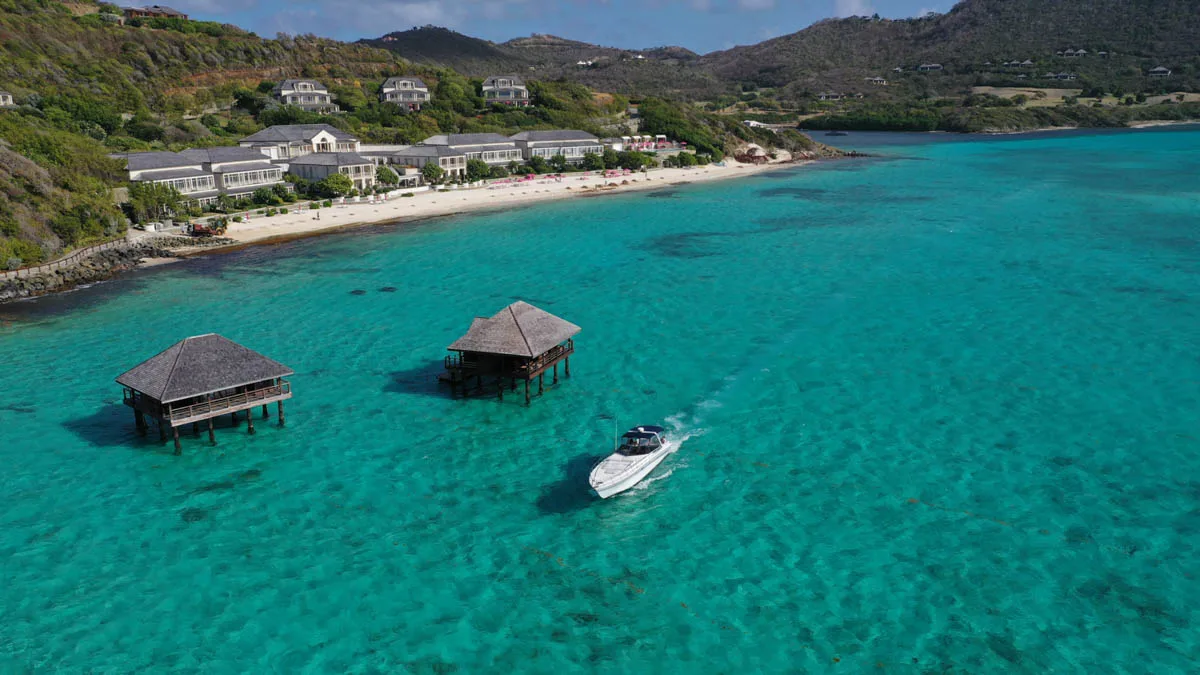 Mandarin Oriental Canouan | Lagoon Villa - Ocean View Luxury Residence in St Vincent & The Grenadines, 4-bedroom villa for sale in Canouan, St Vincent & The Grenadines - photograph 17