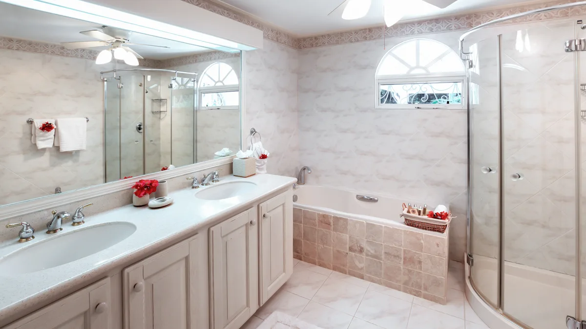 Sandy Lane Estate | Vistamar - West Coast Luxury Villa, 6-bedroom villa for sale in St James, Barbados - photograph 11