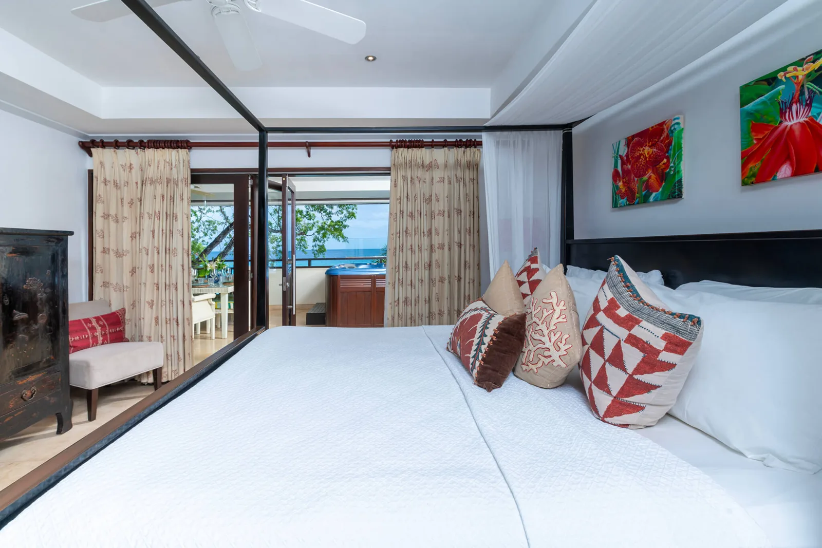 Life’s a Beach, Coral Cove - Paynes Bay Beach, 3-bedroom apartment for rent in St James, Barbados - photograph 18