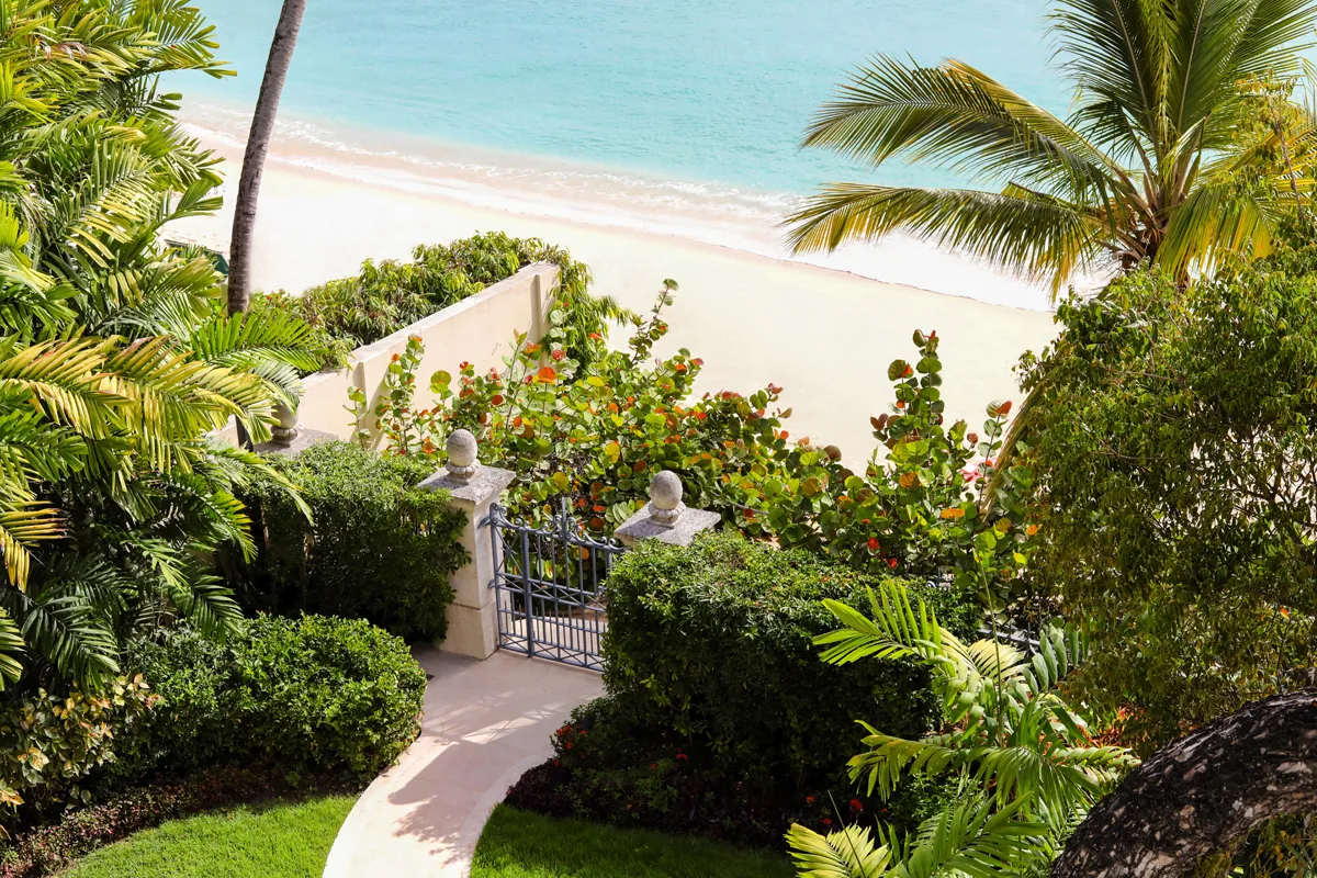 Kiko Villa - Paynes Bay, 9-bedroom villa for rent in St James, Barbados - photograph 22