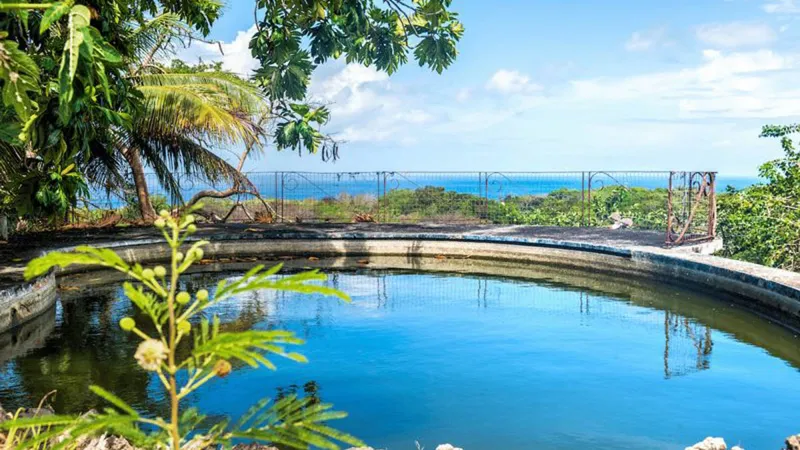 Greenwich Great House | Breathtaking Historical Estate with Development Potential