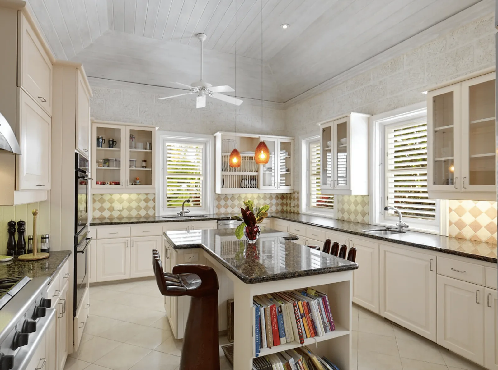 Tortuga Villa | Elegant Residence with a Sea View, 5-bedroom villa for rent in St James, Barbados - photograph 6