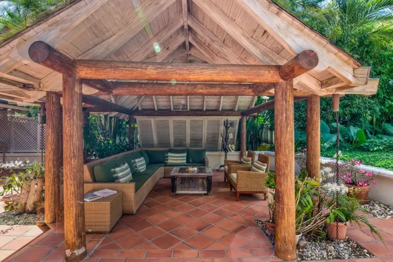 Thespina on the Beach, 4-bedroom villa for rent in St James, Barbados - photograph 11