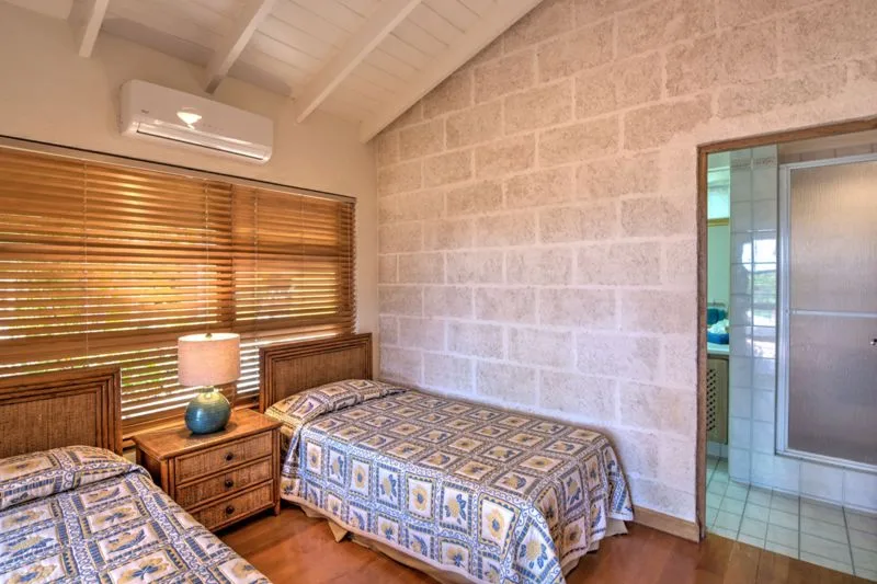 Thespina on the Beach, 4-bedroom villa for rent in St James, Barbados - photograph 19