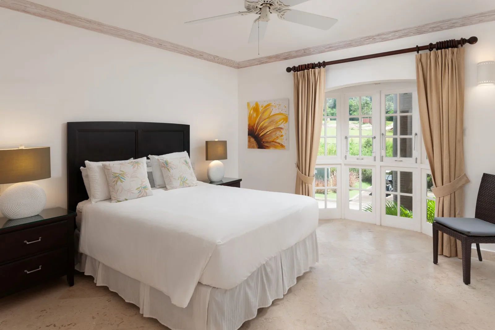 Royal Westmoreland | Royal Apartment 124 - Sophisticated Golf Course Residence, 3-bedroom apartment for sale in St James, Barbados - photograph 11