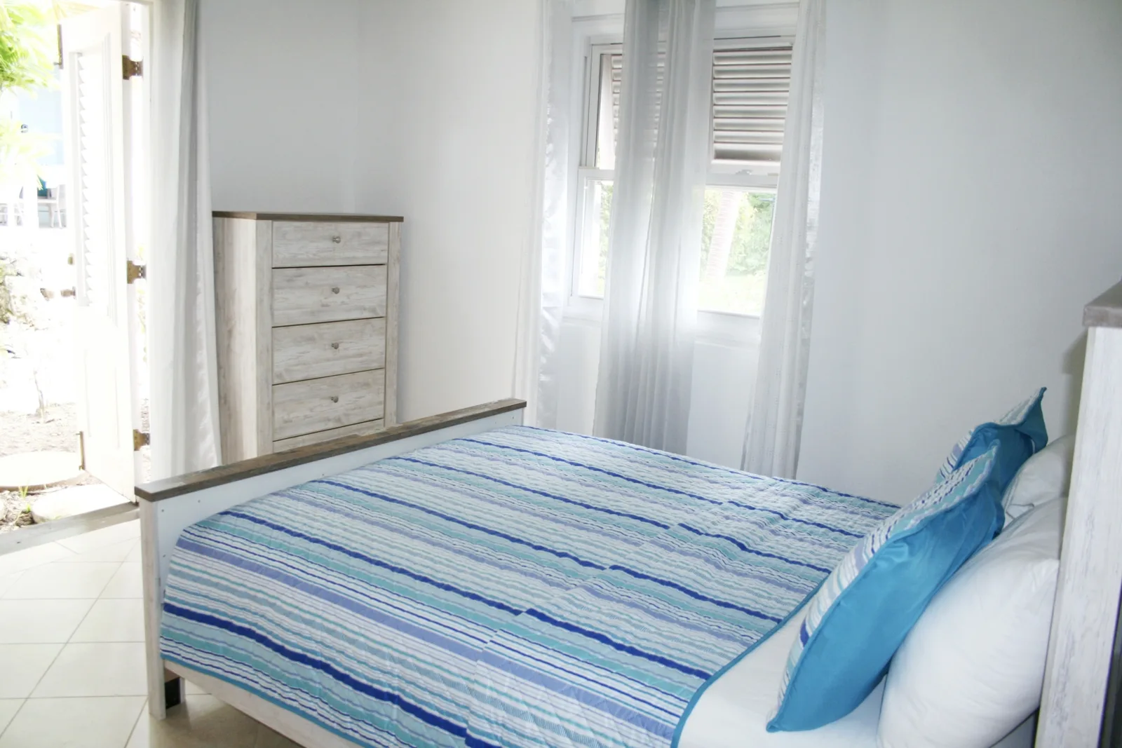 Kings Beach Village Apartment 12 - Mullins, townhouse for rent in St Peter, Barbados - photograph 16
