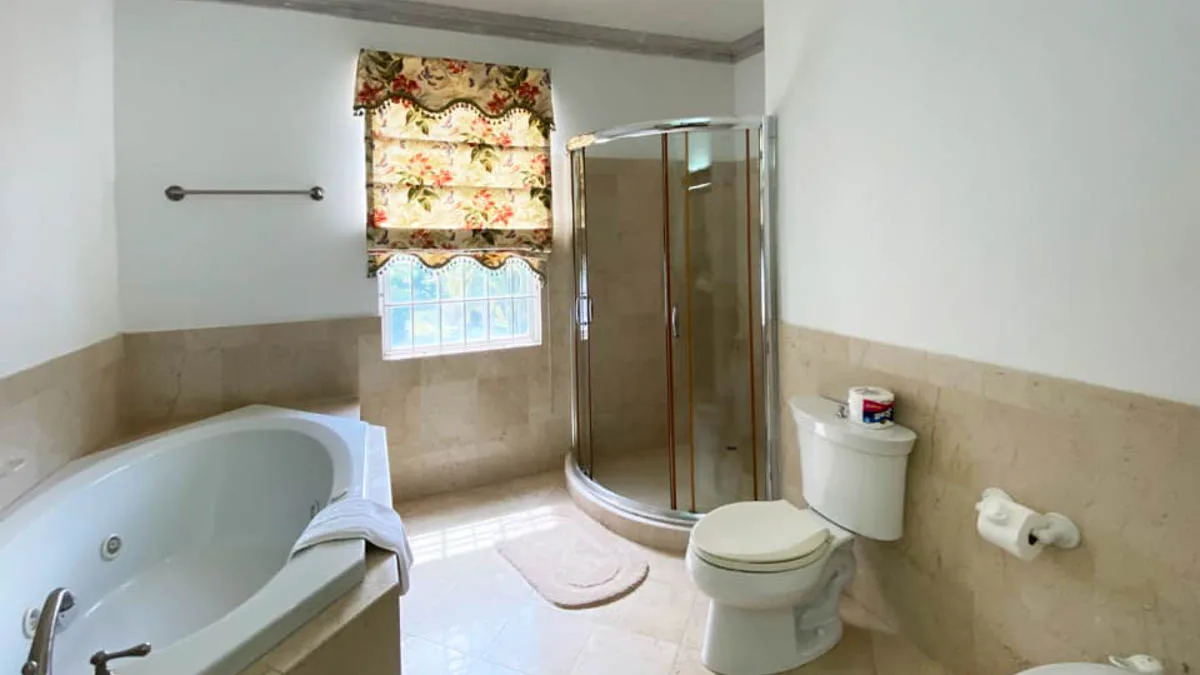 Sandy Lane Estate | Magnolia - Elegant Golf Course Villa, 5-bedroom villa for sale in St James, Barbados - photograph 9