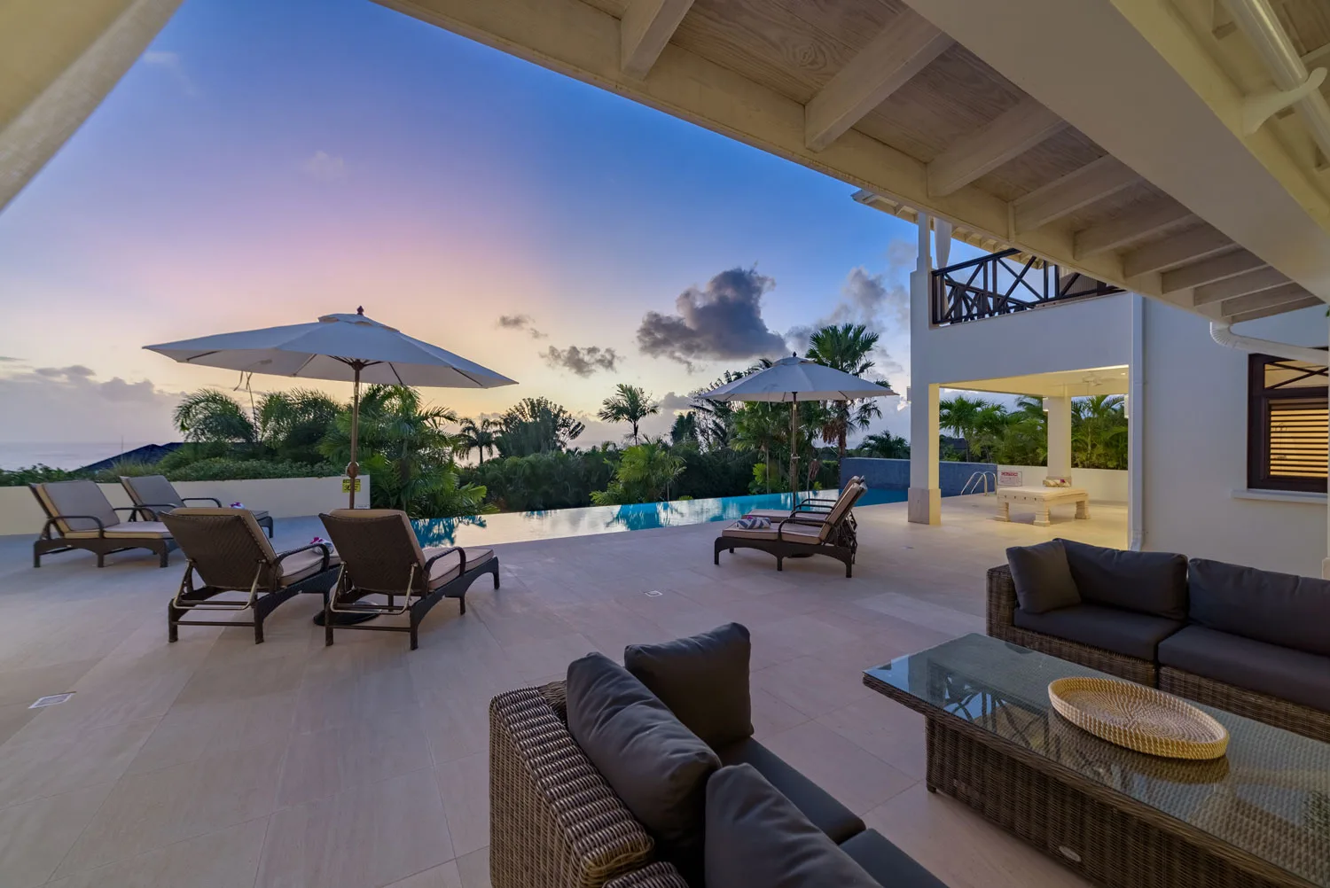 Infinity House, 8-bedroom villa for rent in St James, Barbados - photograph 17