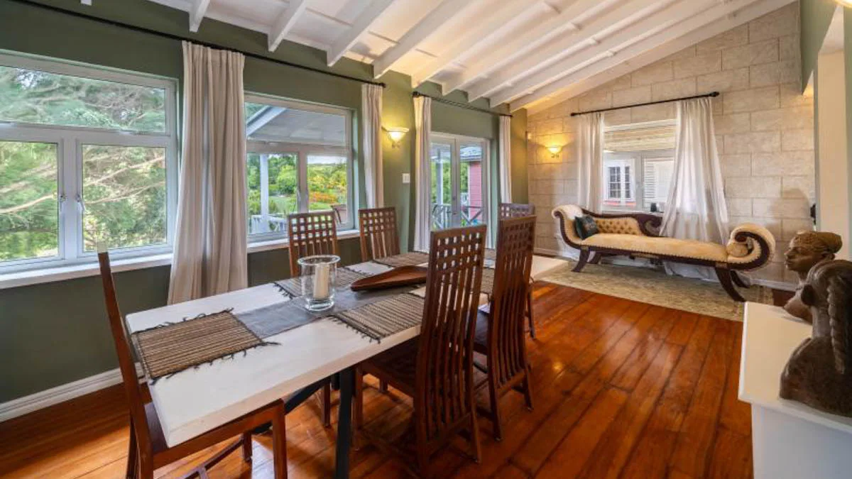 39 Blowers | Spacious Home with Cottage, 5-bedroom villa for sale in St James, Barbados - photograph 9