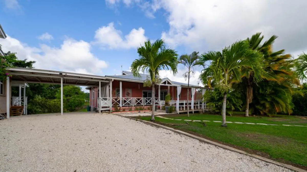 39 Blowers | Spacious Home with Cottage, 5-bedroom villa for sale in St James, Barbados - photograph 21