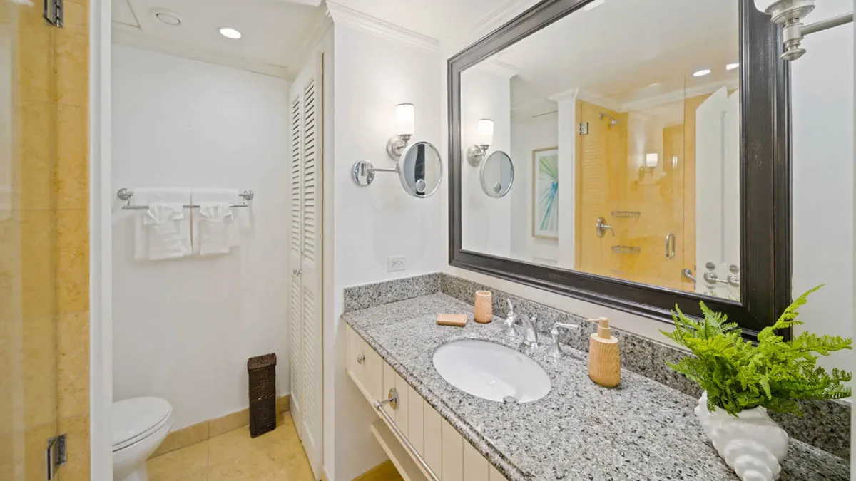 Glitter Bay 414 | Charming Penthouse with Ocean View, 1-bedroom apartment for sale in St James, Barbados - photograph 10