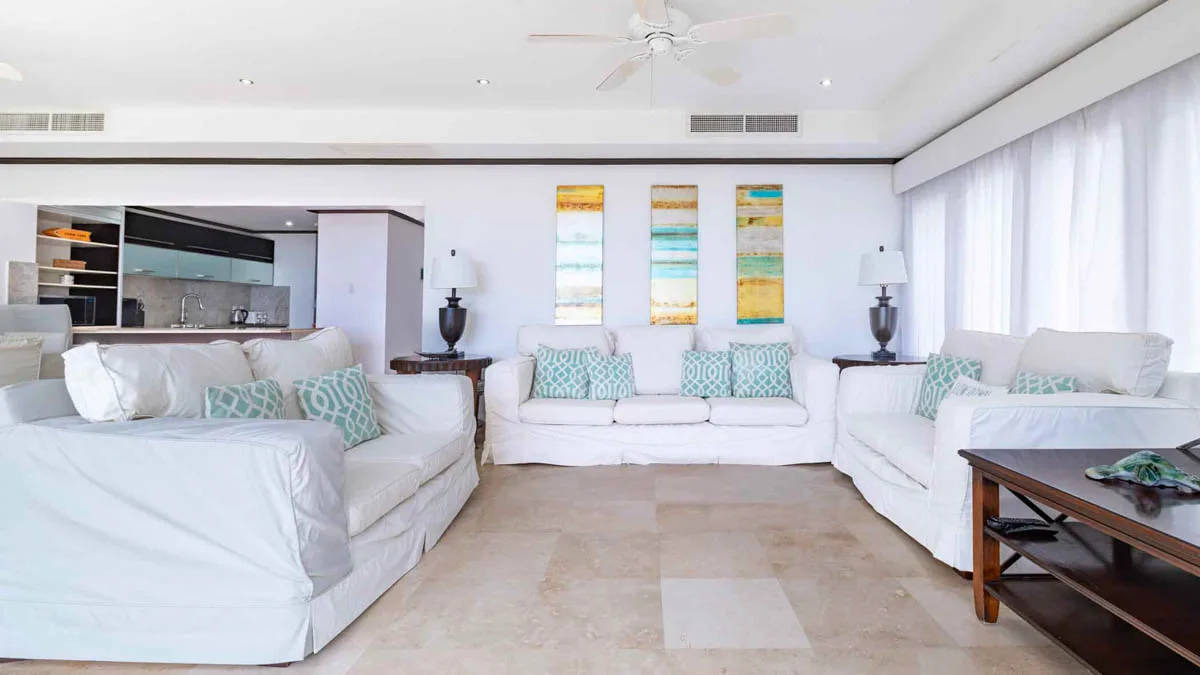 Coral Cove 1 | Beachfront Luxury Apartment in Paynes Bay, 2-bedroom apartment for sale in St James, Barbados - photograph 15