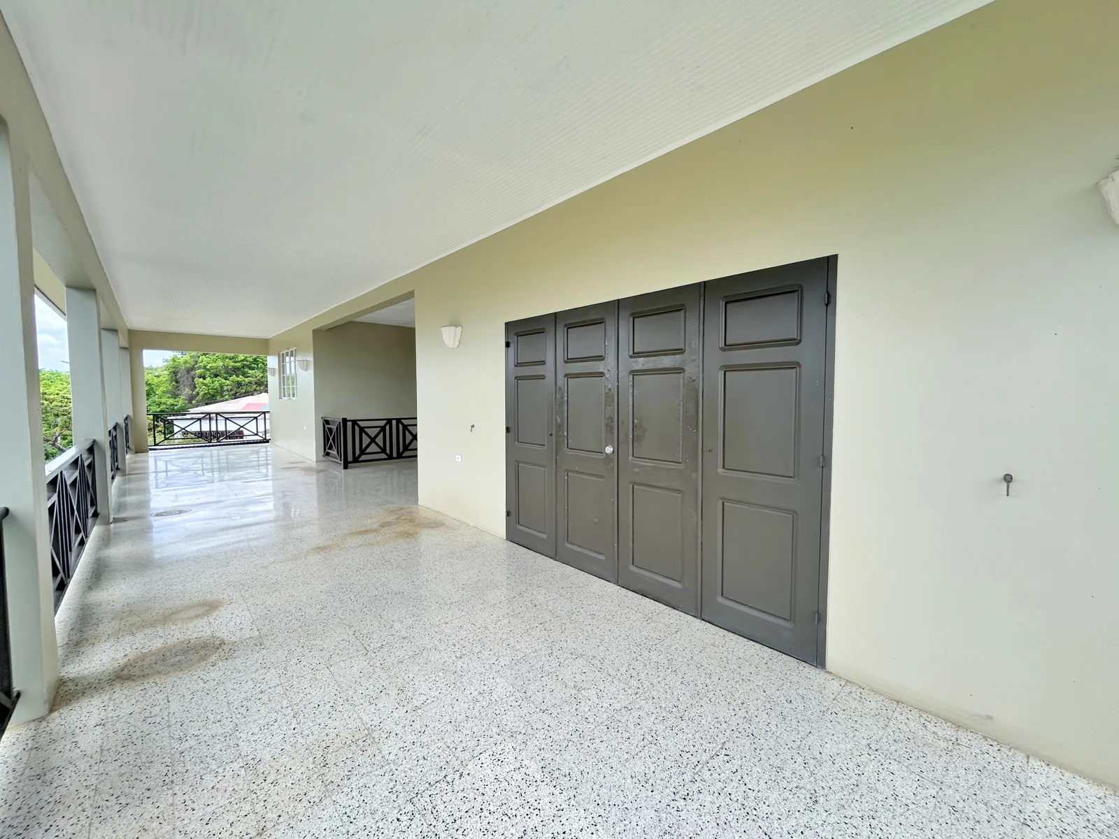 Locust Hall Heights No. 10, 5-bedroom villa for sale in St George, Barbados - photograph 2