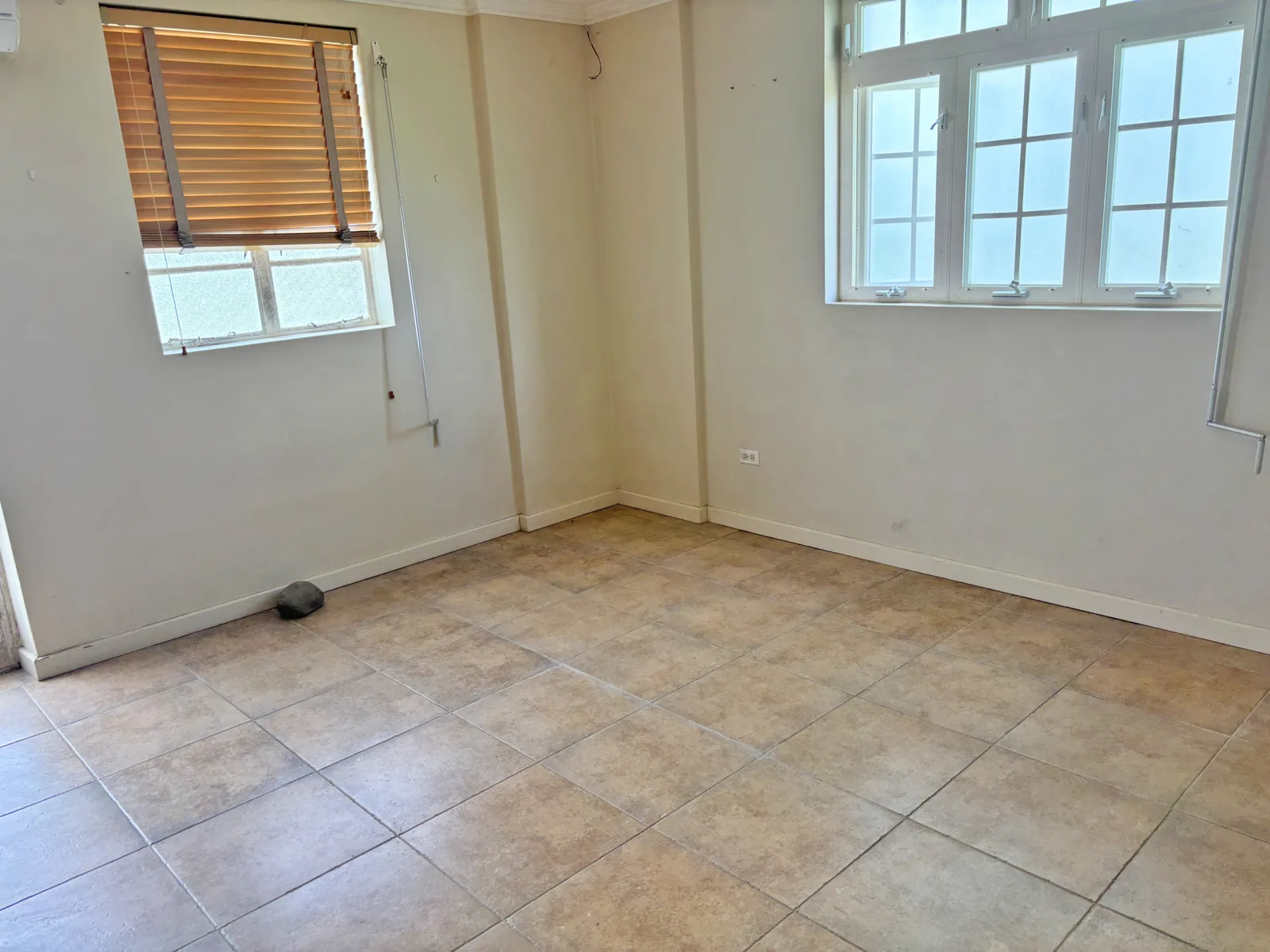 Locust Hall Heights No. 10, 5-bedroom villa for sale in St George, Barbados - photograph 17