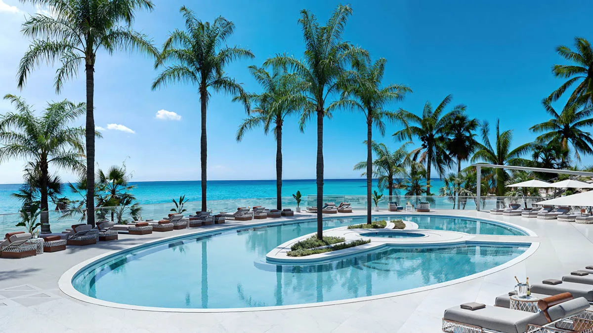 Bentley Residences | Ultra-Luxury Oceanfront Residences in Sunny Isles Beach, Miami, 3-bedroom apartment for sale in Florida, United States - photograph 5
