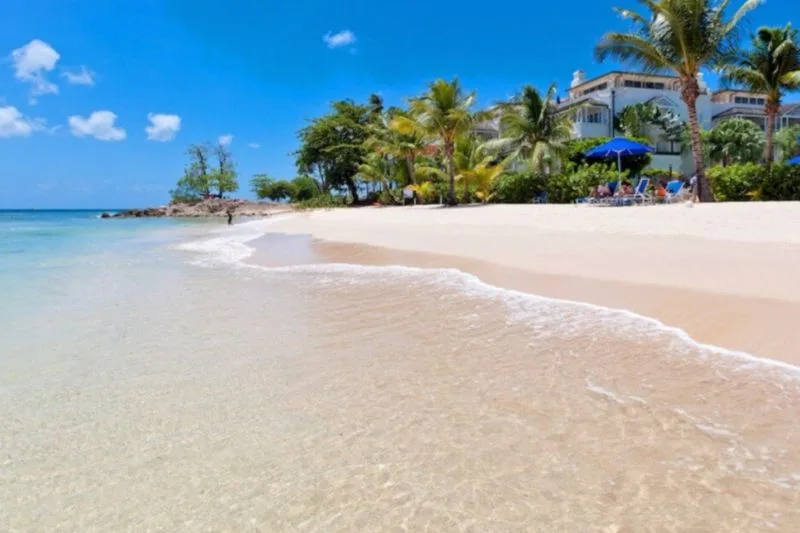“The Penthouse” 306 - Schooner Bay, 3-bedroom apartment for rent in St Peter, Barbados - photograph 12