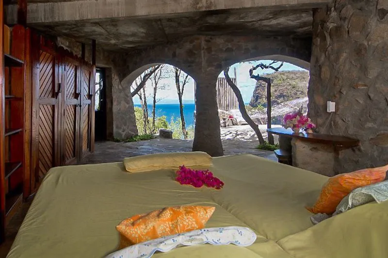 Moonhole Eco Villa, photograph 7