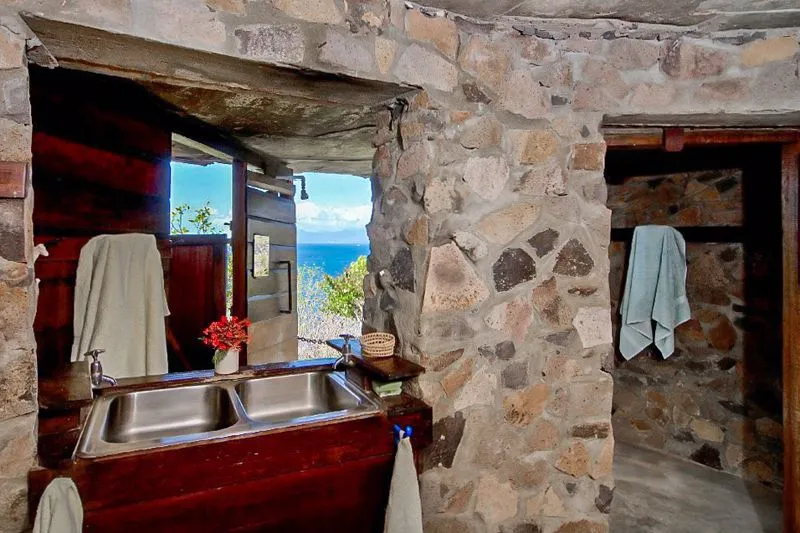 Moonhole Eco Villa, photograph 8