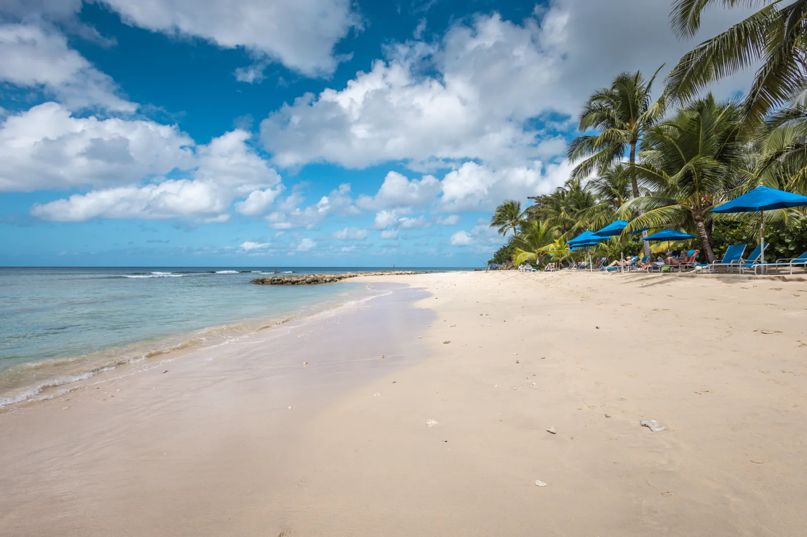 Beach Happy | Luxury Beachfront Haven, 1-bedroom apartment for rent in St Peter, Barbados - photograph 2