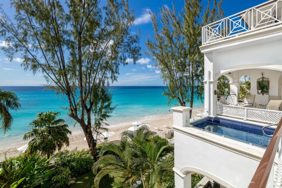 Hallidays, Old Trees - Paynes Bay Beach, 3-bedroom apartment for rent in St James, Barbados - photograph 14
