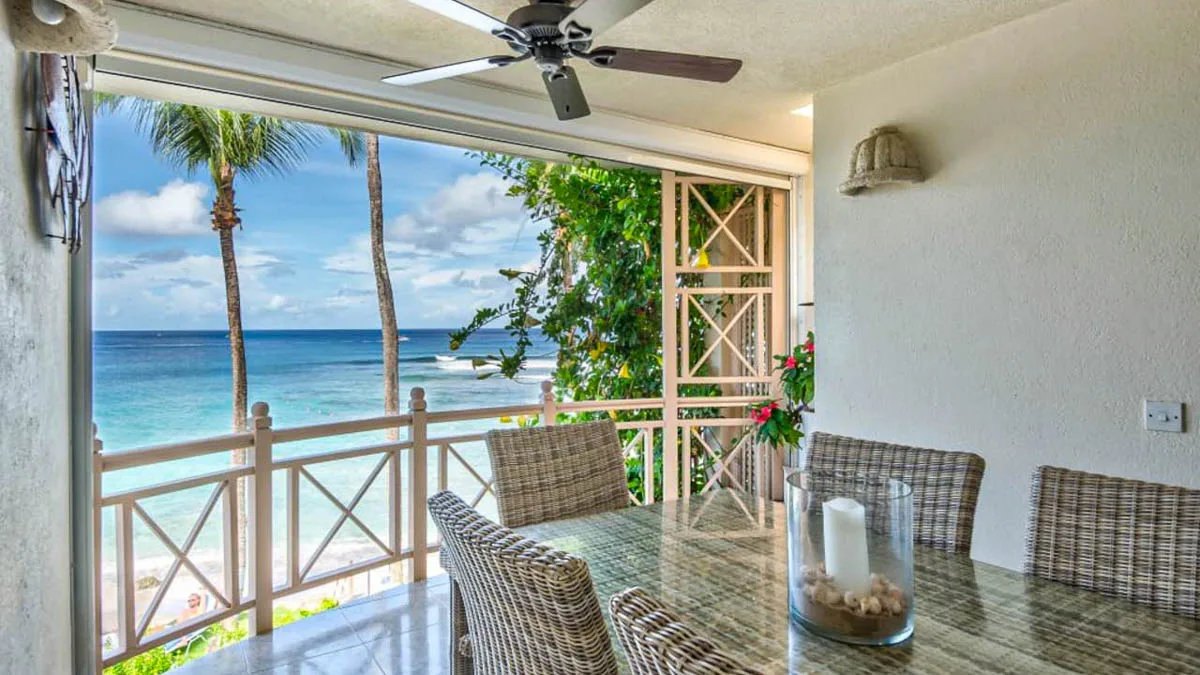 Reeds House Penthouse 11 | Luxury Beachfront Residence With A Rooftop Terrace, 3-bedroom apartment for sale in St James, Barbados - photograph 15