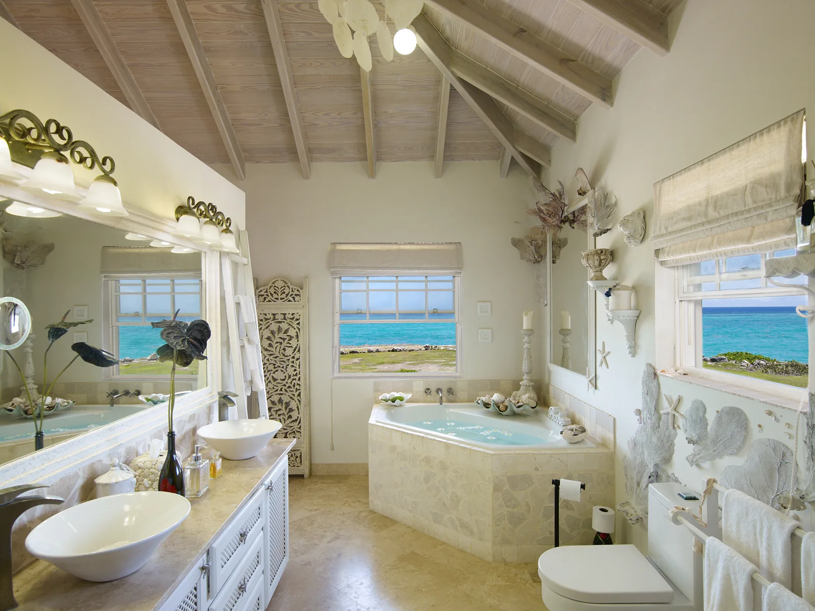 Larimar - Luxury Ocean Front Villa, 6-bedroom villa for rent in Saint Philip Parish, Barbados - photograph 9