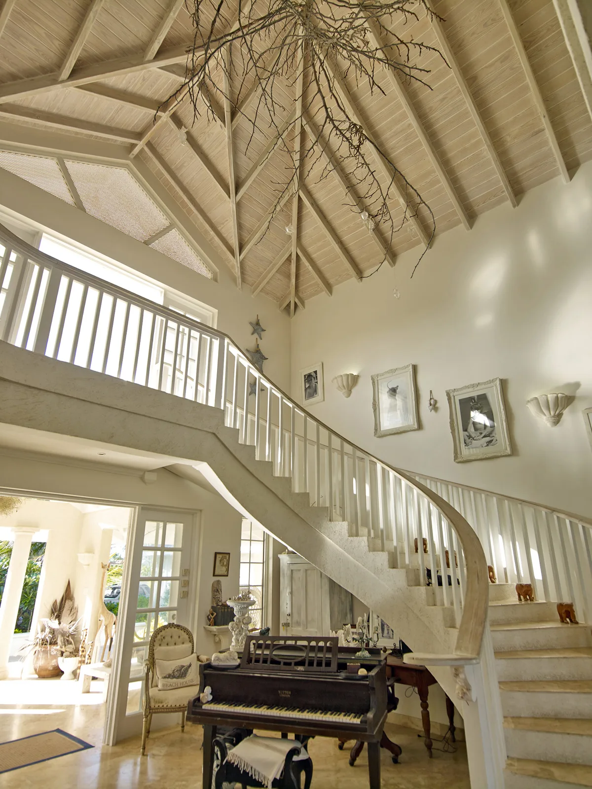 Larimar - Luxury Ocean Front Villa, 6-bedroom villa for rent in Saint Philip Parish, Barbados - photograph 10