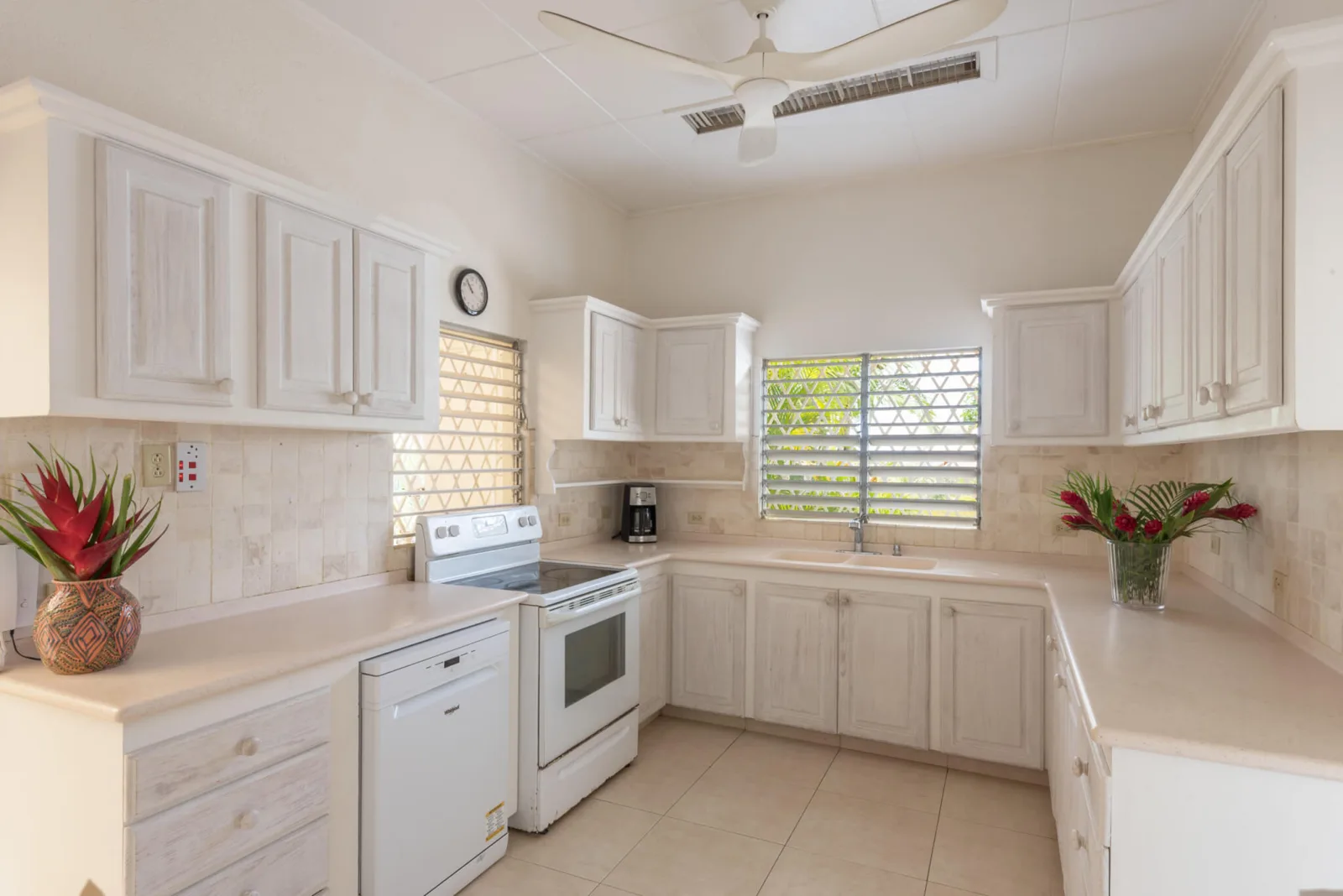 Casabella - Sunset Ridge, 6-bedroom villa for rent in St James, Barbados - photograph 13