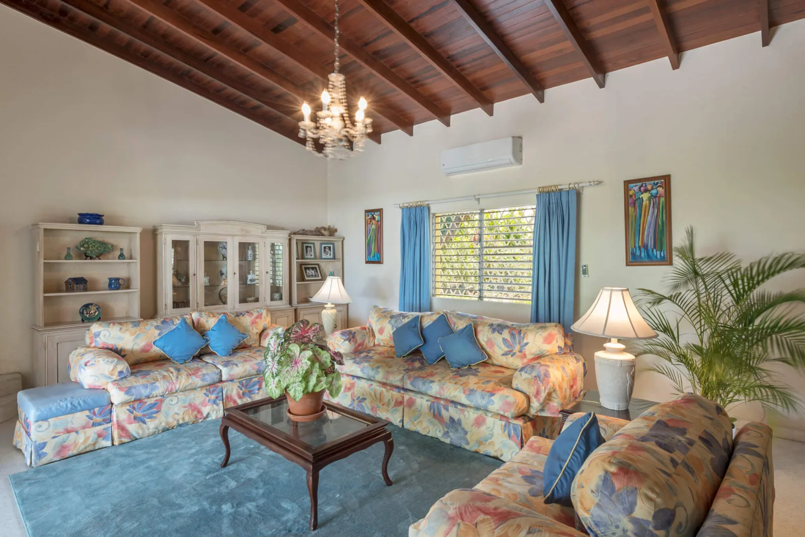 Casabella - Sunset Ridge, 6-bedroom villa for rent in St James, Barbados - photograph 5