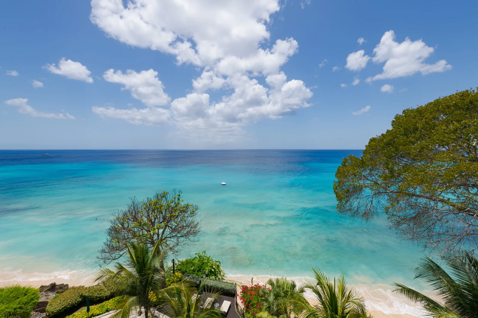 Penthouse 501 - Sandy Cove, 4-bedroom apartment for rent in St James, Barbados - photograph 16